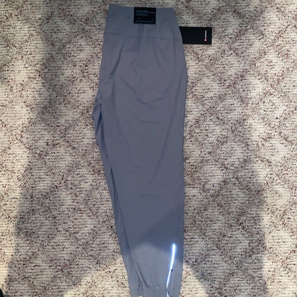 Men's Lululemon Surge Joggers XL (NWT) - Picture 4 of 4